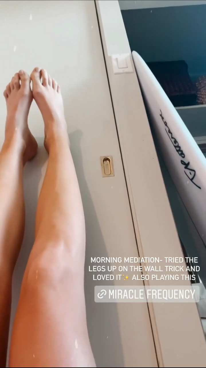 Katrina Bowden Feet